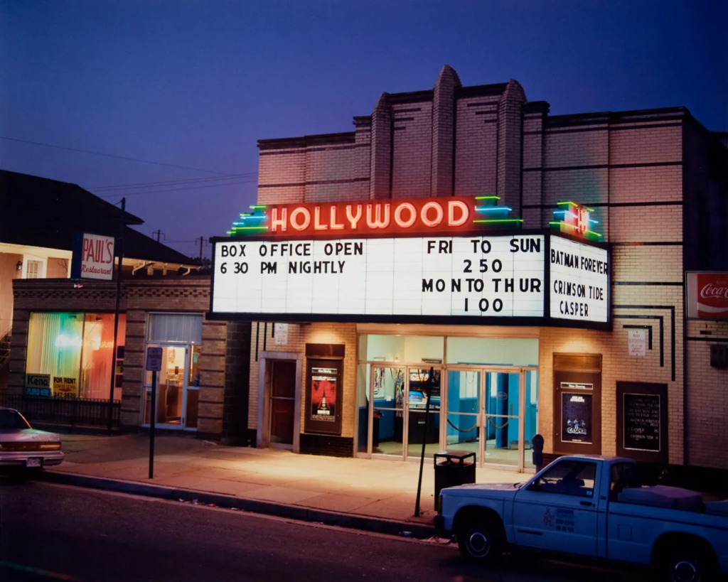 Cine de los años 80, cuando el entretenimiento aún se centraba en la ciudad.